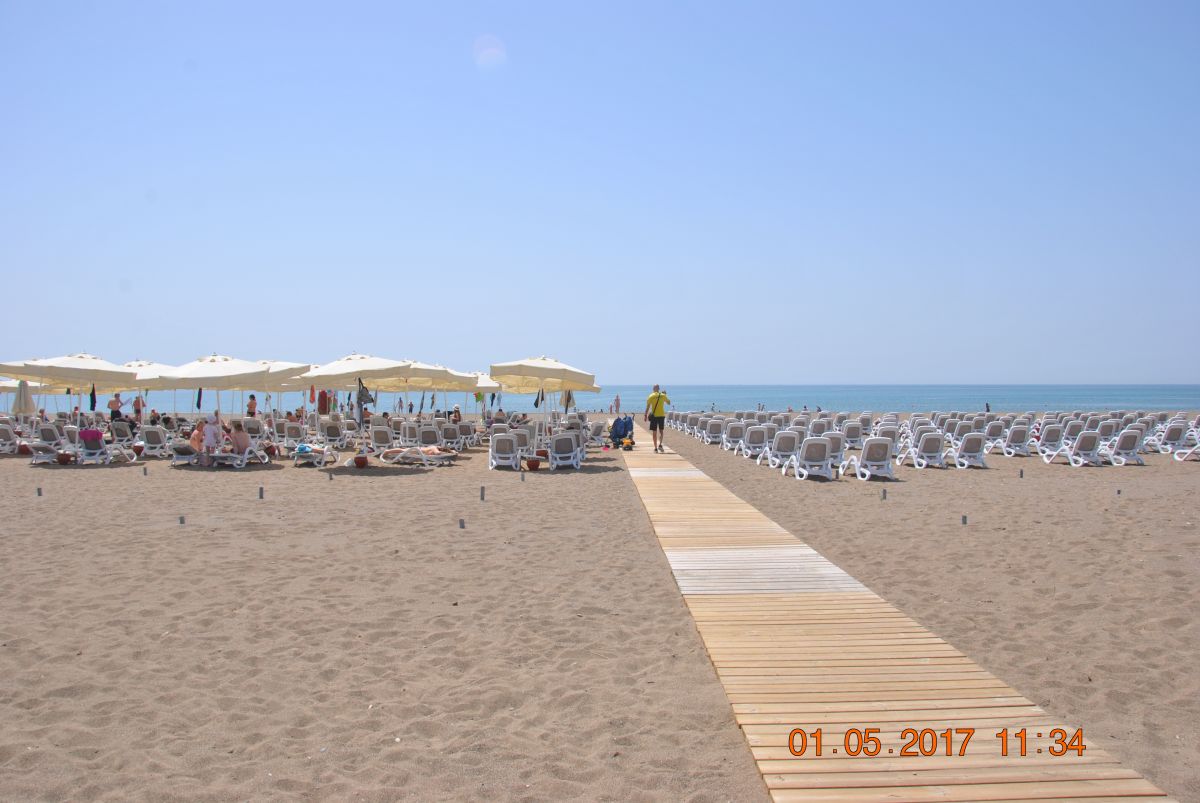 imagini hotel TRENDY LARA